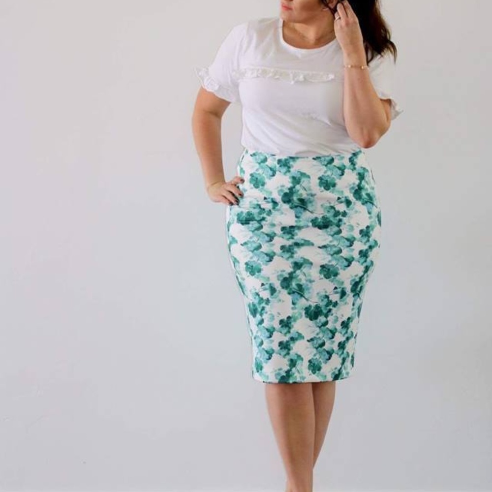 Audra pencil skirt